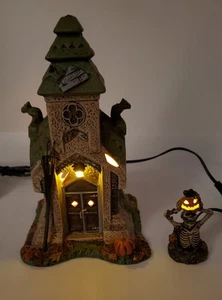 Departamento 56 Halloween Village Descansa en Paz 2019 Skeleton 6004824 Cripta LED Anual - Imagen 1 de 9