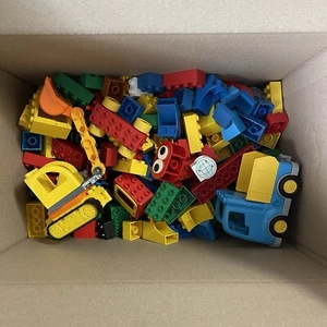 BIG LOT Lego Duplo Lot Pieces Random Colors +2.5kg - Picture 1 of 6