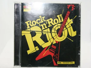 โ๏ธ๐ ROCK'N'ROLL RIOT VOL 1 KICKING OFF! MUSIC CD - UK SELLER - Picture 1 of 4