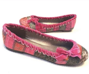 Misbehave pink patchwork velvet trim round toe flats sz 6 animal print colorful - Picture 1 of 5