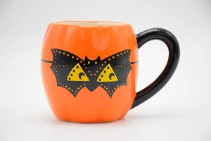 Halloween Bat Mask Scary Orange Coffee Mug Fresh Decor New Stock - Picture 1 of 9