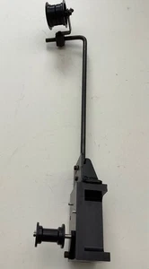 35mm KINOPROJEKTOR FILMTRANSPORT / FÜHRUNGSROLLE UND 38cm ARM - Bild 1 von 5