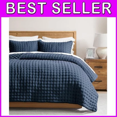 Navy Blue Twin Size Quilt Set with Pillow Sham - Lightweight All-Season Comfort - Image 1 of 4