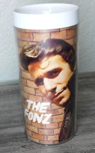Programa de televisión Happy Days de colección ~ taza de plástico con Henry Winkler como el Fonz👍 - Imagen 1 de 4