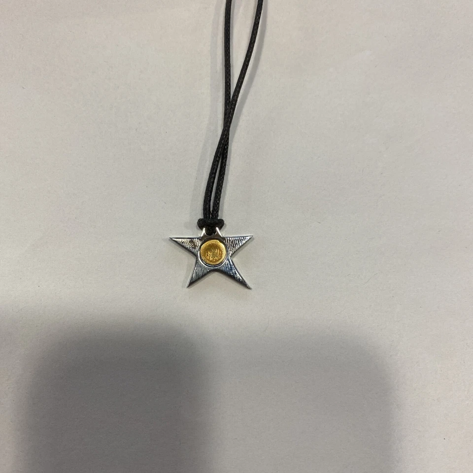 Ciondoli ACCIAIO E ORO - Immagine 1 di 1