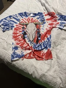 No Boundaries Juniors Screen T-Shirt Brilliant Red Tie Dye L (239) - Picture 1 of 5