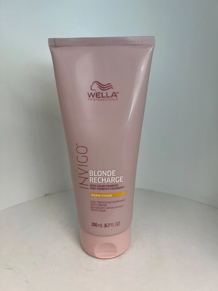 Acondicionador refrescante color Wella INVIGO Recharge rubios cálidos 6,7 oz Foto 1 de 1