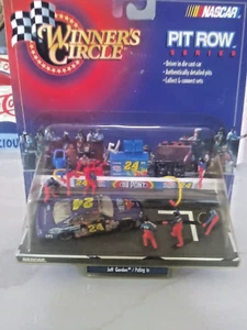 Jeff Gordon #24 DuPont 1999 Pit Row Series--Pulling In Superman paint 1/64 - Picture 1 of 2