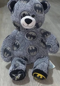 Build A Bear Batman nicht mehr produziert Stofftier Plüsch nicht mehr produziert 2015 DC Comics grau Teddy - Bild 1 von 8