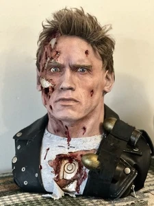 Terminator Resin Bust Prop 1:1 Horror statue - Picture 1 of 2