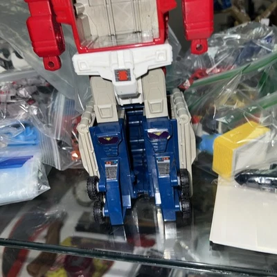 1987 Hasbro/Takara Transformers G1 Powermasters Optimus Prime incompleto COMO ESTÁ - Imagem 1 de 4