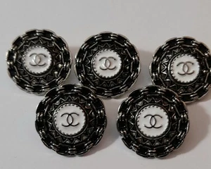 Ersatz knöpfe gebraucht, Chanel, 5 Stück set, 19 mm , Silber/Schwarz/Weiss - Bild 1 von 3