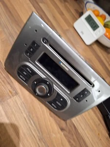 ALFA MITO BLAUPUNKT CD PLAYER WITH CODE 08-13 - Picture 1 of 3