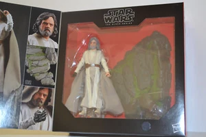 1 x Star Wars The Black Series 6 Inch Deluxe Luke Skywalker on Ahch-To Island - Picture 1 of 5