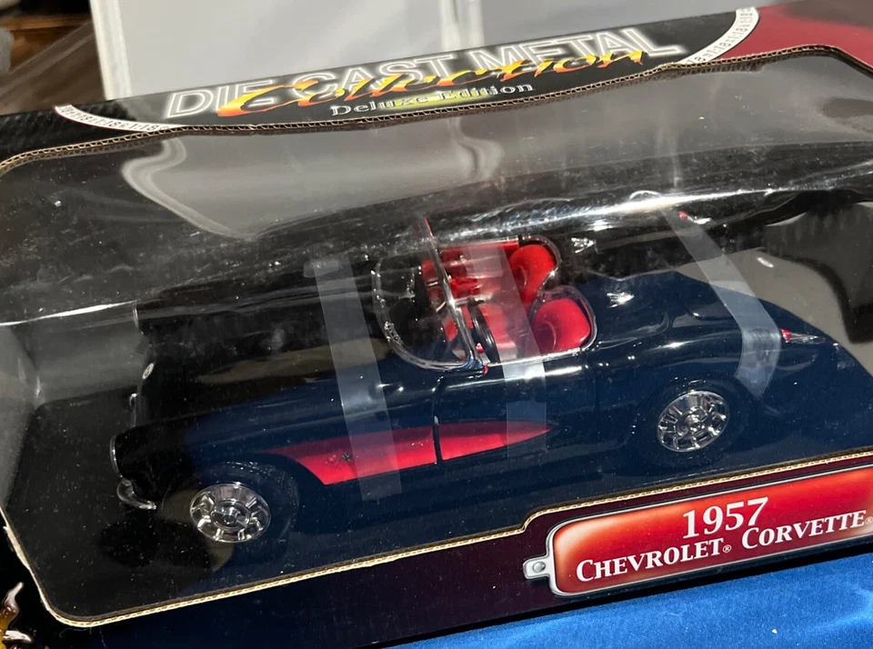 Vintage 1:18 Scale Road Legends Black  1957 Chevrolet Corvette Convertible - Image 1 of 4