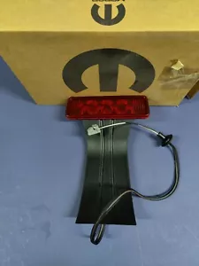 New Genuine High Mounted Stop Light Jeep Wrangler JK 07-18 68048581AA 55397243AA - Picture 1 of 4