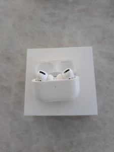 Apple AirPods Pro - białe - Zdjęcie 1 z 5