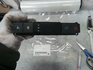 HOLDEN CAPTIVA CLOCK CG 09/06-02/11 06 07 08 09 10 11 - Picture 1 of 3