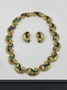Vintage Nina Ricci vergoldetes Halsband & Ohrclips blau grün Emaille 16 Zoll - Bild 1 von 9