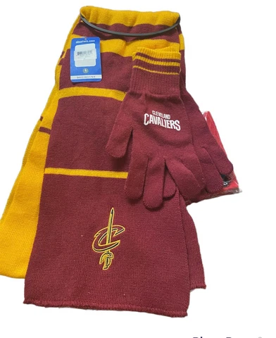 CLEVELAND CAVALIERS Scarf with Matching Gloves Gift Set NBA Licensed NWT Cover