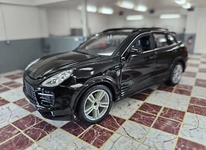 BURAGO PORSCHE CAYENNE V8 TURBO SUV BLACK 1/24 SCALE DIECAST MODEL CAR - Picture 1 of 22