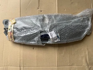 FORD MONDEO 2002 GRIGLIA ANTERIORE FRONT GRILL ORIGINALE FORD - Imagen 1 de 3