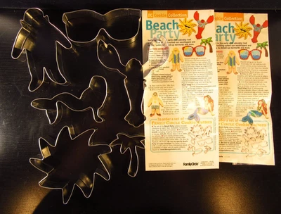 Juego de cortador de galletas Family Circle Beach Party con receta 2000 Foto 1 de 3