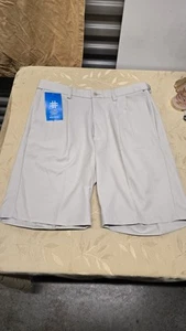 Haggar Cool 18 Pro Shorts 32W Pleated Stretch Light Gray NEW with Tags - Picture 1 of 5