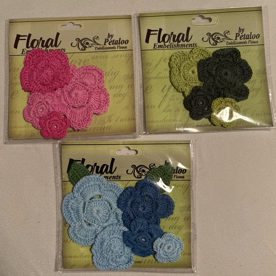 Nuevo en Paquete Mini Tela Pétaloo Verde Azul y Rosa Flor Adornos Florales Artesanía Foto 1 de 1