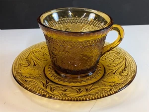 Indiana Glass SANDWICH Amber Cup & Saucer Set 2-5/8" Depression 1925-85 - Picture 1 of 8