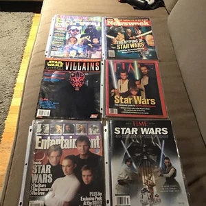 A Lot Of Vintage 90s Collectible Star Wars Magazines - Picture 1 of 13