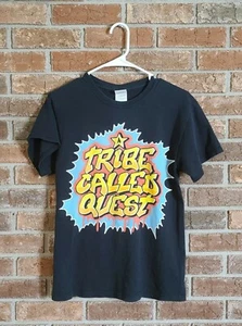 T-shirt rap vintage A Tribe Called Quest graffiti art logo giallo - Foto 1 di 2