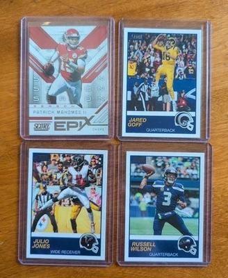Lote de 40 2019 Panini Score Football (Mahommes, Wilson, Jones, Goff, Luck,... Foto 1 de 3
