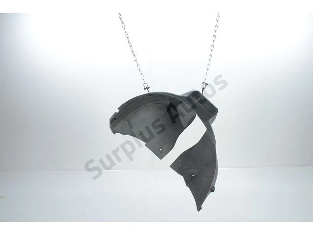 PARE-BOUE ARRIERE GAUCHE 8D0810171 AUDI A4 - 1 phase 2 (02/1999 01/2001) - Photo 1/1