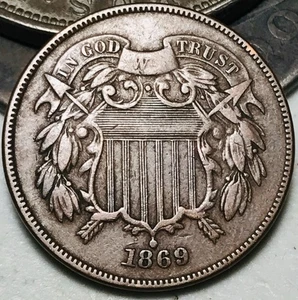 1869 Two Cent Piece 2C Ungraded Choice US Copper Coin CC27647 - Picture 1 of 5