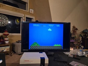 Nintendo NES Bundle Console, 2 Controllers, 3 Games, OEM Coax Connector, Manuals - Picture 1 of 24