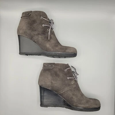 Via Spiga, Ankle Boots Size 7.5M-Gray Suede, Wedge Heel - Image 1 of 4