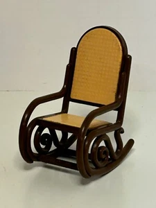 Tomy Smaller Home and Garden ROCKING CHAIR Dollhouse Furniture Accessary - Picture 1 of 4