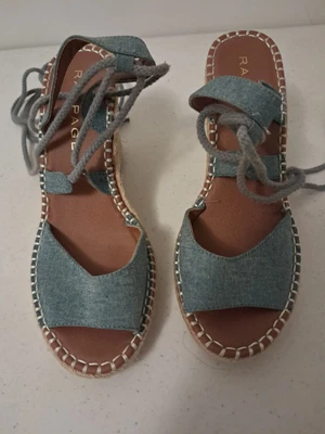 Sandalias Rampage azul atar cuerdas largas 8,5  Foto 1 de 4