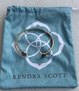 Brazalete Kendra Scott Elton Tono Oro Amarillo Piedras Negras #0 - Imagen 1 de 13