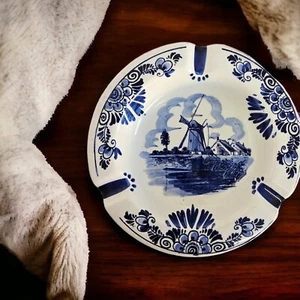 Hand Made Delft Blue Ash-Tray Made in Holland - Picture 1 of 14