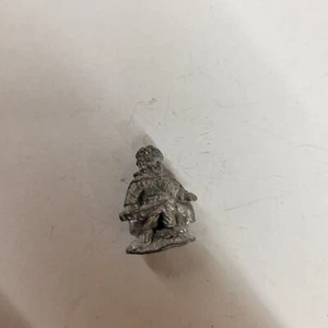 Lord Of The Rings Pewter Figure Bilbo Baggins VINTAGE SMALL 1" d6 - Picture 1 of 2