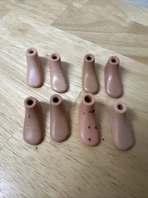 Bratz Doll Feet Qty 8 Unsure If Pairs - Image 1 of 2