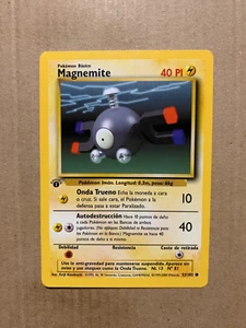1st Edition SPANISH Magnemite 53/102 Base Set - Common Pokemon Card - NM/Mint - Picture 1 of 2