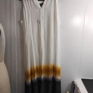Simply Vera Vera Wang White and Gold Sleeveless Sundress - Picture 1 of 4