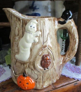 VTG 1984 HALLOWEEN TREE TRUNK 3 QT. PITCHER~ALBERTA'S MOLD INC.CAT~WITCH~OWL~ETC - Picture 1 of 15