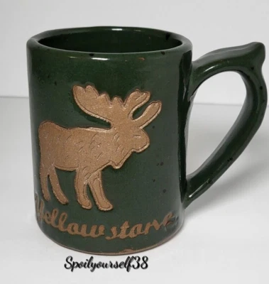 Yellowstone Moose Coffee Mug 10oz Signed Stoneware Green with Brown Rustic - Изображение 1 из 4