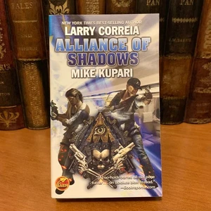Alliance of Shadows by Larry Correia and Mike Kupari - FREE SHIP at $50 - Picture 1 of 4