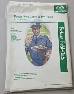 People Who Come to My House by Jane Belk Moncure -TEACHING Picture Fold-Outs - Bild 1 von 17