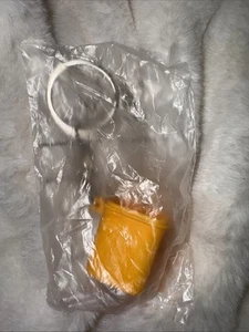 NEU Tupperware Signature Line Mini-Schlüsselanhänger hoch apricot (Neu in Verpackung) öffnet gelbes Siegel - Bild 1 von 4